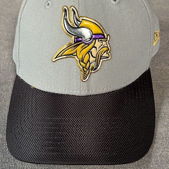 New Era 39Thirty Minnesota Vikings NFL Fitted Cap Hat Small/Medium Stretch - Picture 3 of 8